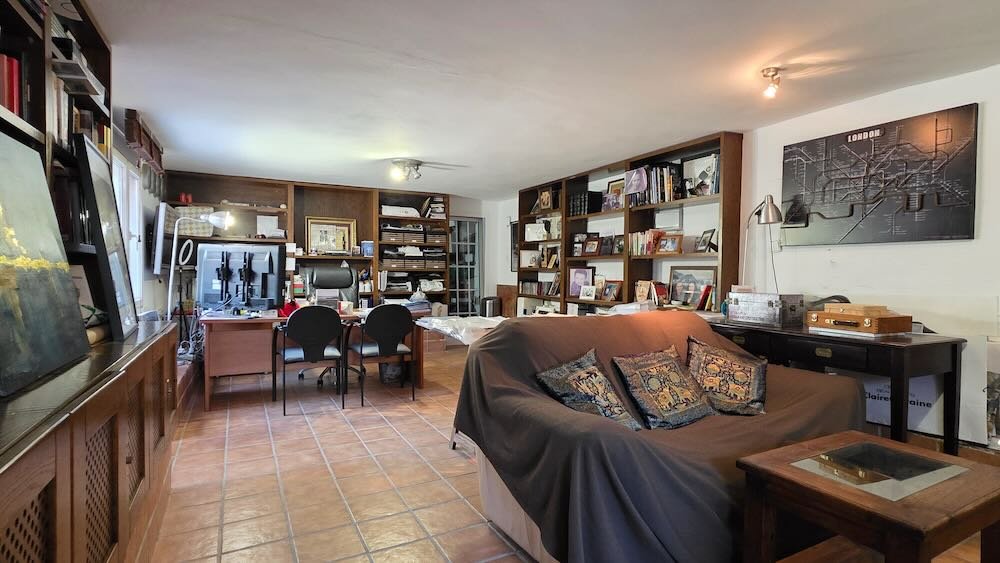 Property 2458 - Image 55